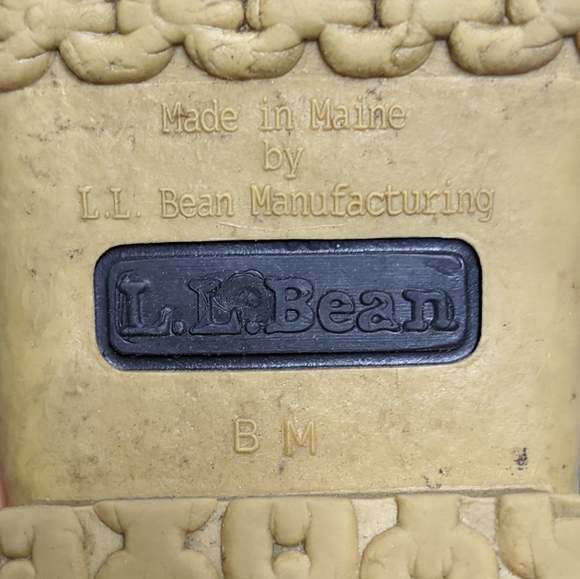 L.L. Bean 6" Bean Boots, Navy | Size 6 / 7 - Picture 7 of 7